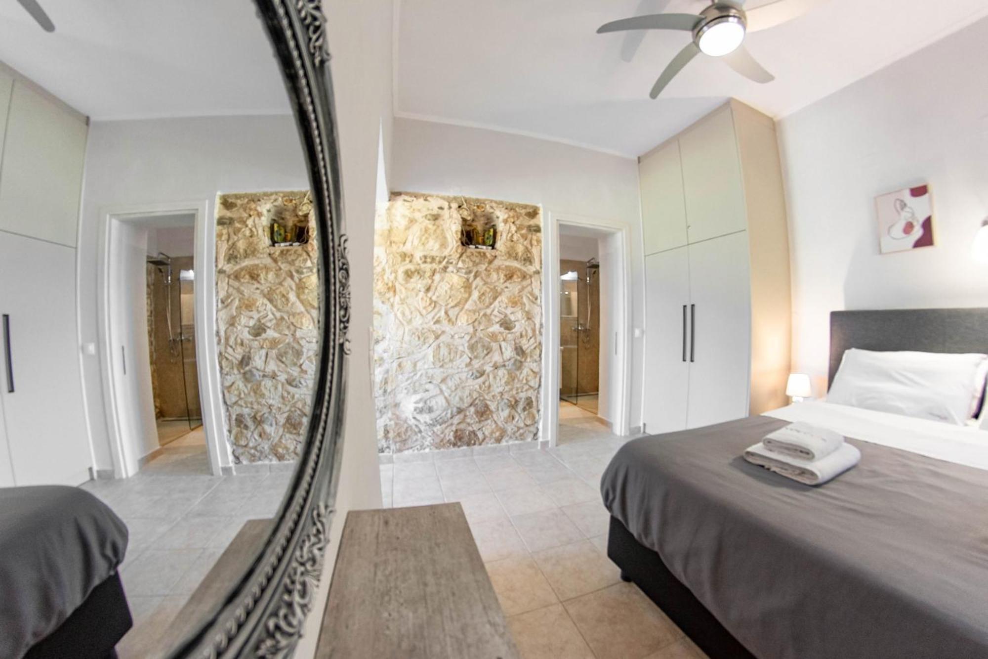 Gems Suites Corfu  Room photo